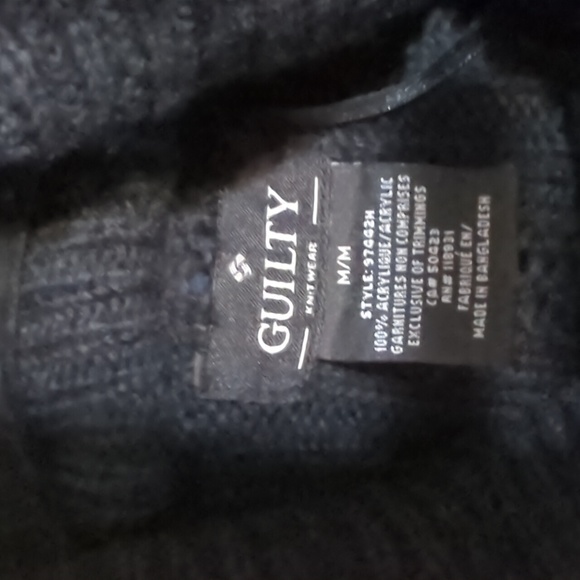 Sweater - Picture 3 of 5